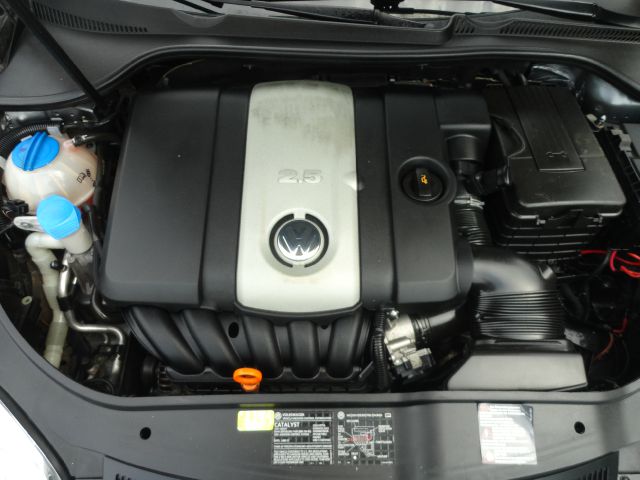 Volkswagen Jetta 2005 photo 12