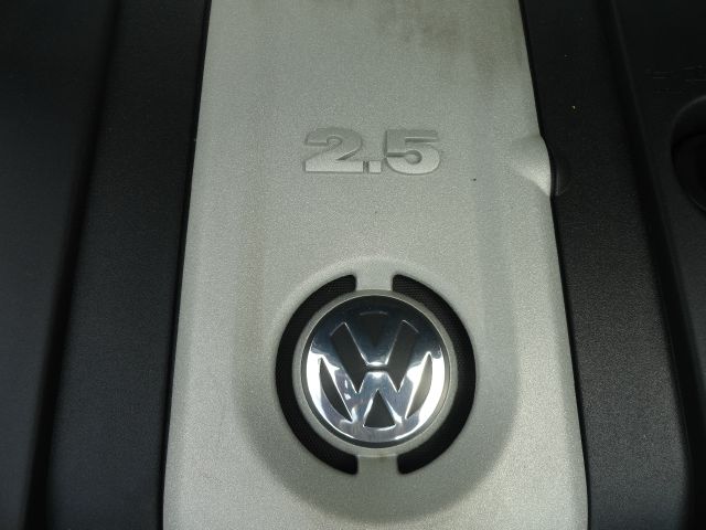 Volkswagen Jetta 2005 photo 30