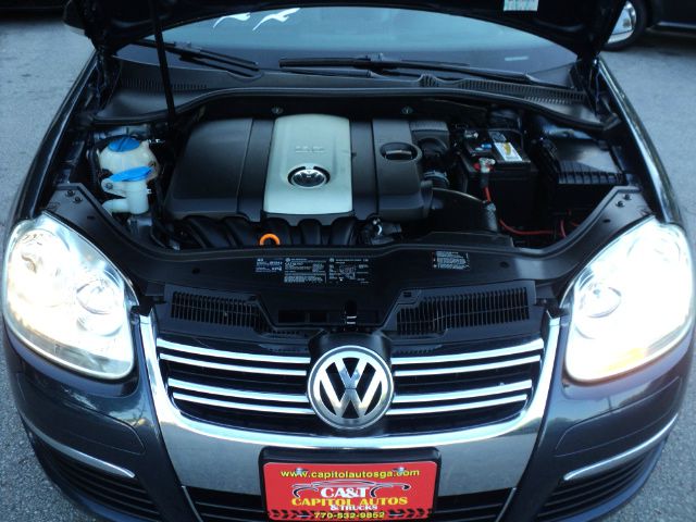 Volkswagen Jetta 2005 photo 12