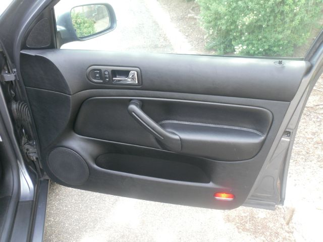 Volkswagen Jetta 2005 photo 18