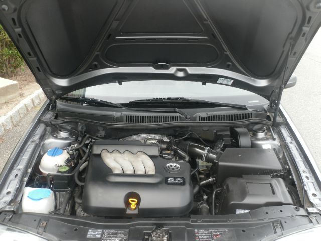 Volkswagen Jetta 2005 photo 19