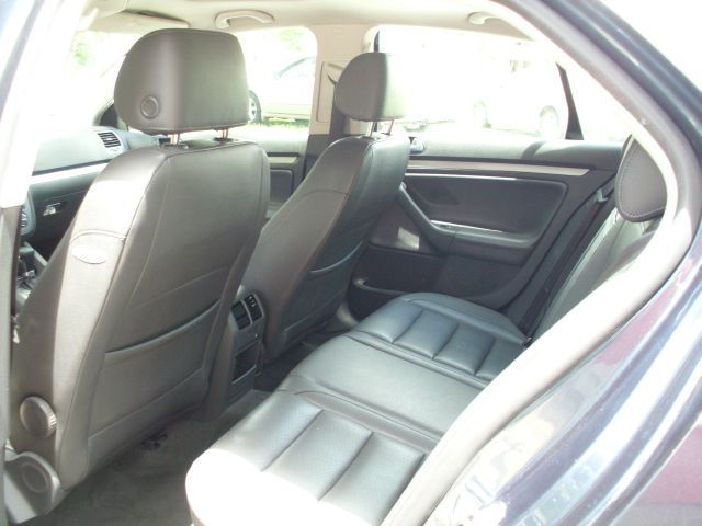 Volkswagen Jetta 2005 photo 4