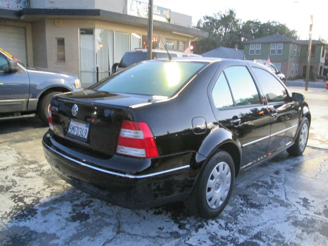 Volkswagen Jetta 2005 photo 4