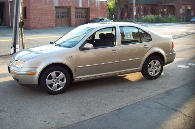 Volkswagen Jetta 2005 photo 2