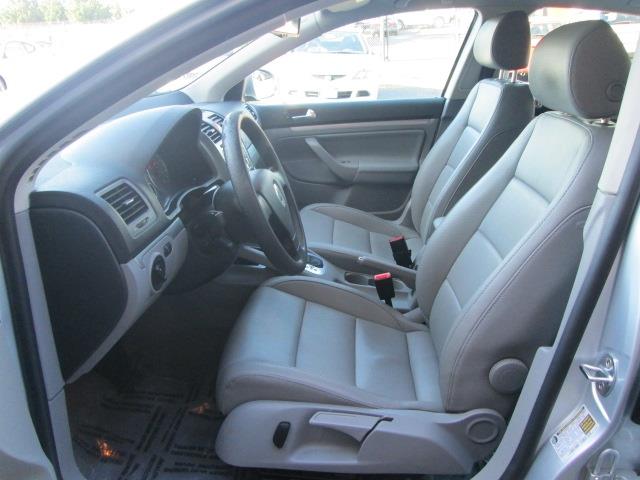 Volkswagen Jetta 2005 photo 9