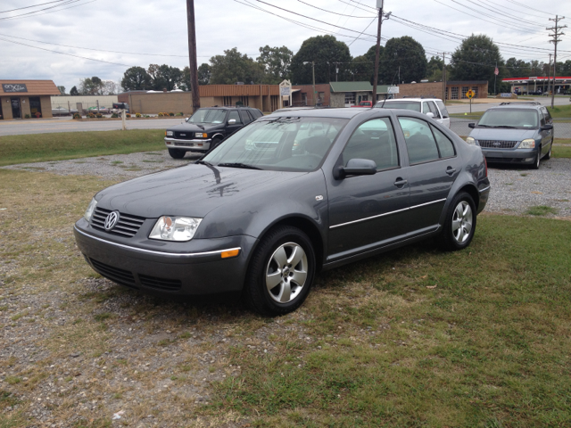 Volkswagen Jetta 2005 photo 3