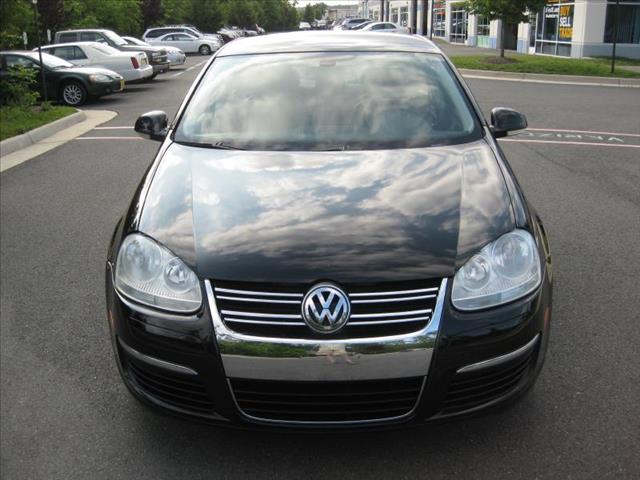 Volkswagen Jetta 2005 photo 2