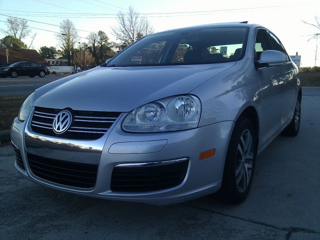 Volkswagen Jetta 2005 photo 2