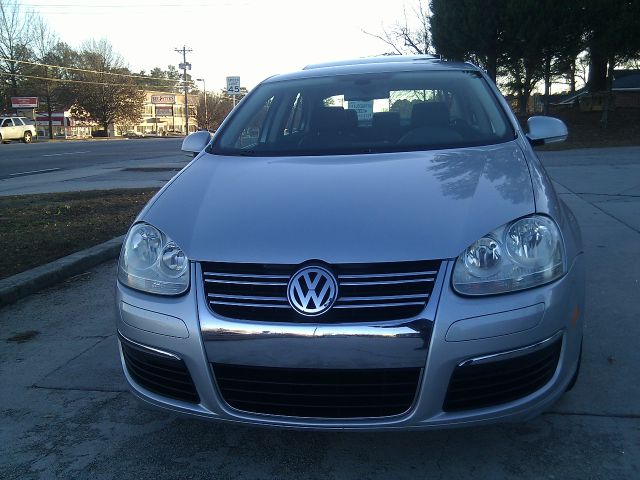 Volkswagen Jetta 2005 photo 3