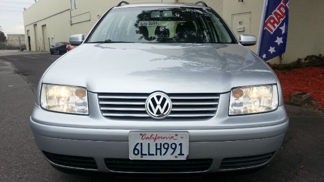 Volkswagen Jetta 2005 photo 2