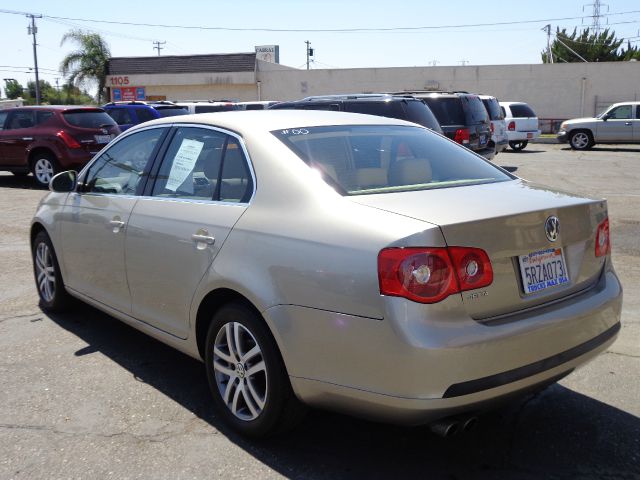 Volkswagen Jetta 2005 photo 1