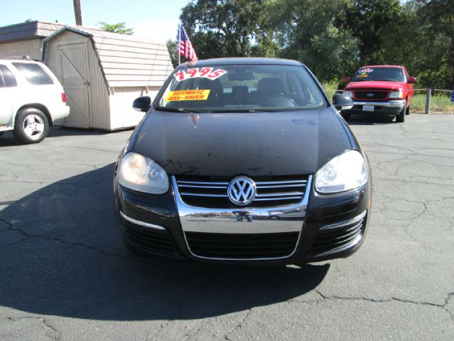 Volkswagen Jetta 2005 photo 2