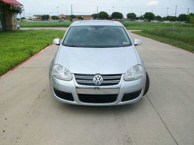 Volkswagen Jetta Limited Wagon Sedan