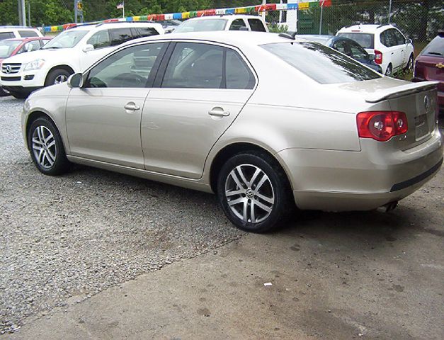 Volkswagen Jetta 2005 photo 5