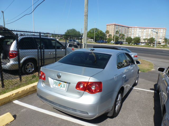 Volkswagen Jetta 2005 photo 10