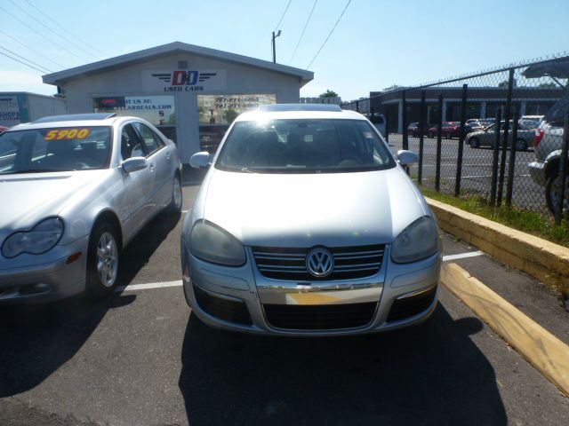 Volkswagen Jetta 2005 photo 12