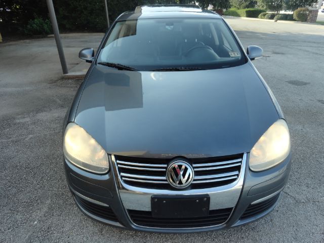 Volkswagen Jetta 2005 photo 2