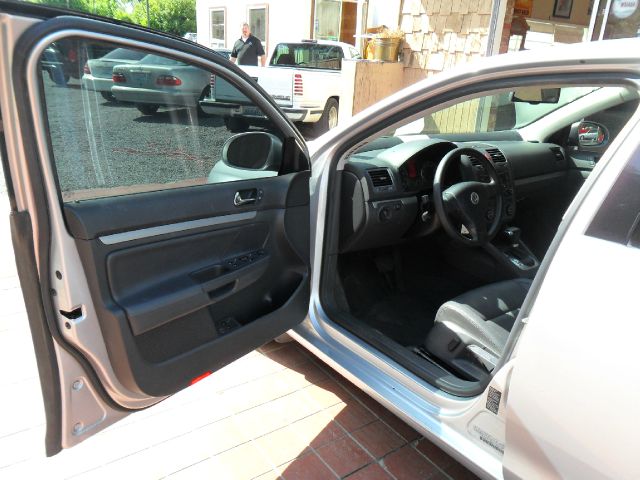 Volkswagen Jetta 2005 photo 13