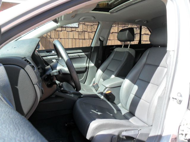 Volkswagen Jetta 2005 photo 16