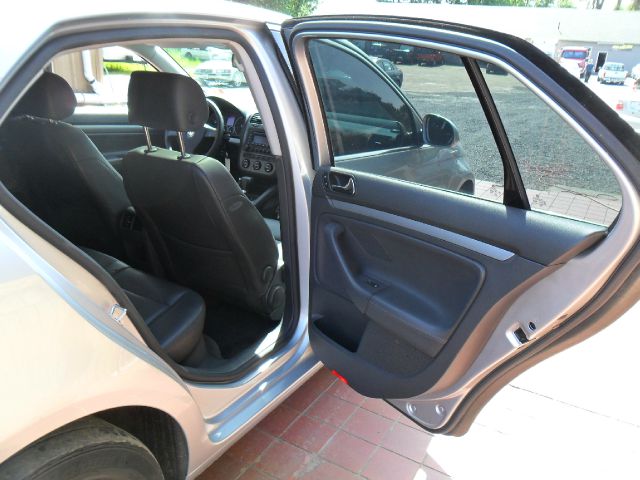 Volkswagen Jetta 2005 photo 5