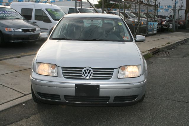 Volkswagen Jetta 2005 photo 2