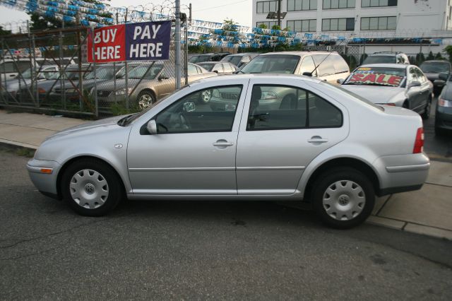 Volkswagen Jetta 2005 photo 3