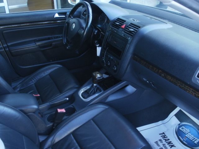 Volkswagen Jetta 2005 photo 12