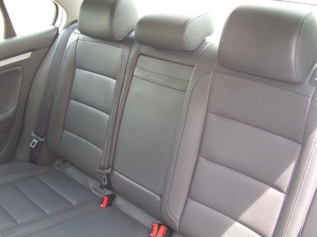 Volkswagen Jetta 2005 photo 4