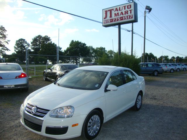 Volkswagen Jetta 2005 photo 11