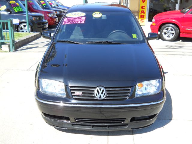 Volkswagen Jetta 2005 photo 2