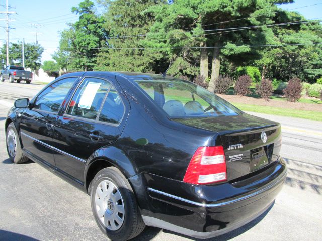 Volkswagen Jetta 2005 photo 2