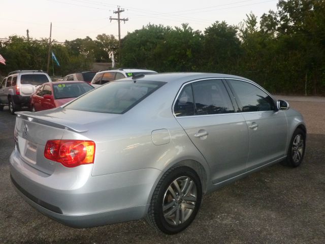 Volkswagen Jetta 2006 photo 4