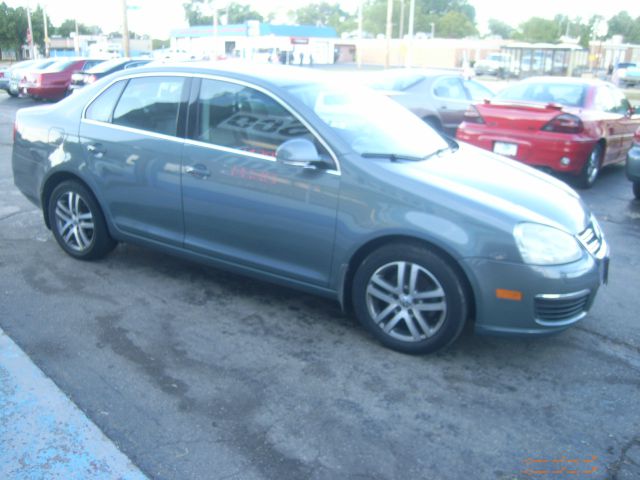 Volkswagen Jetta 2006 photo 2