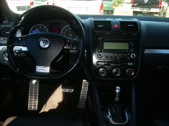 Volkswagen Jetta 2006 photo 2