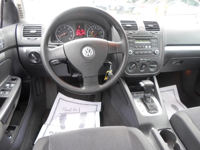 Volkswagen Jetta 2006 photo 13