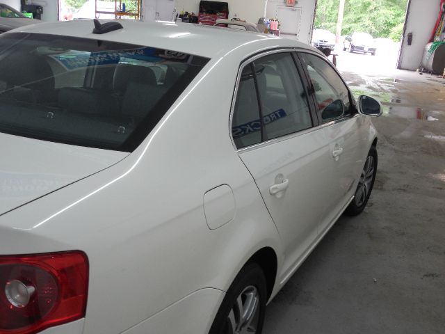 Volkswagen Jetta 2006 photo 22