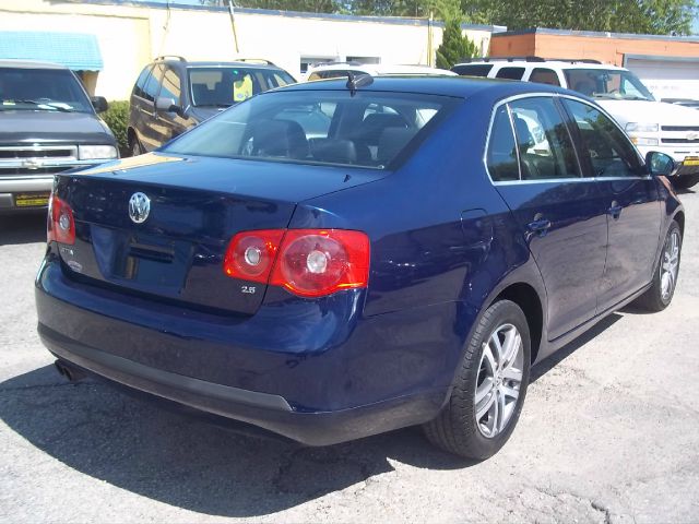 Volkswagen Jetta 2006 photo 13