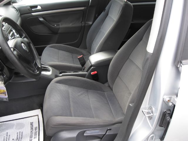 Volkswagen Jetta 2006 photo 11