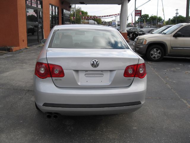 Volkswagen Jetta 2006 photo 16