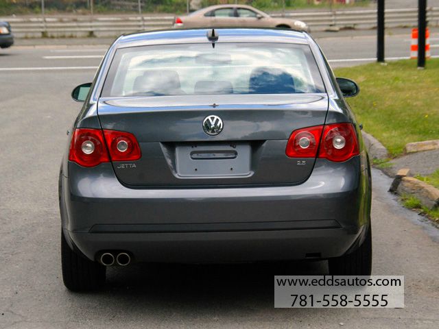 Volkswagen Jetta 2006 photo 12