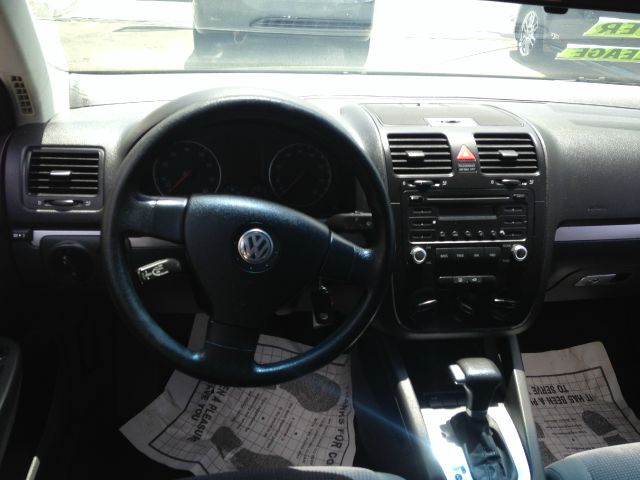 Volkswagen Jetta 2006 photo 2