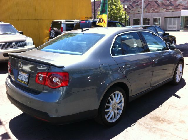 Volkswagen Jetta 2006 photo 2