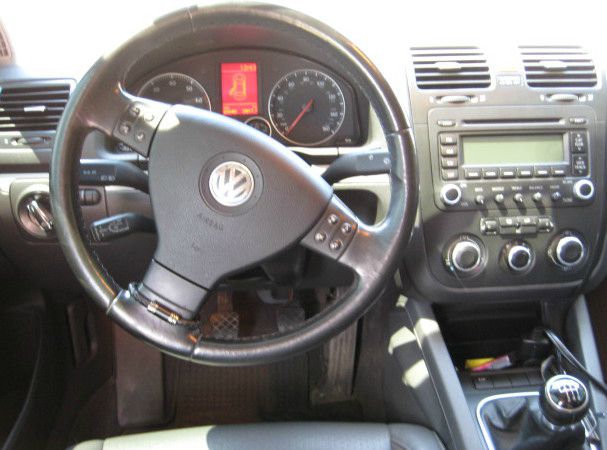 Volkswagen Jetta 2006 photo 2