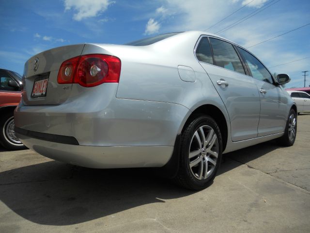 Volkswagen Jetta 2006 photo 22