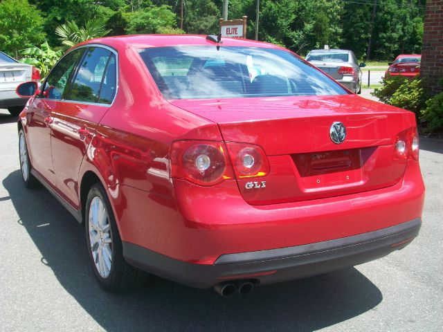 Volkswagen Jetta 2006 photo 3