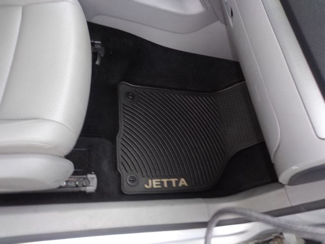 Volkswagen Jetta 2006 photo 11