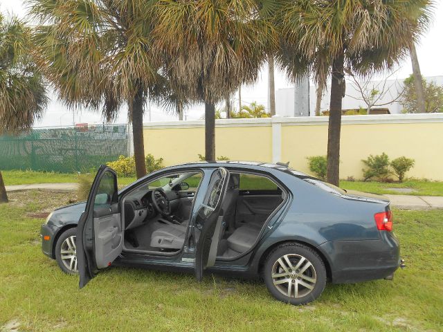 Volkswagen Jetta 2006 photo 3