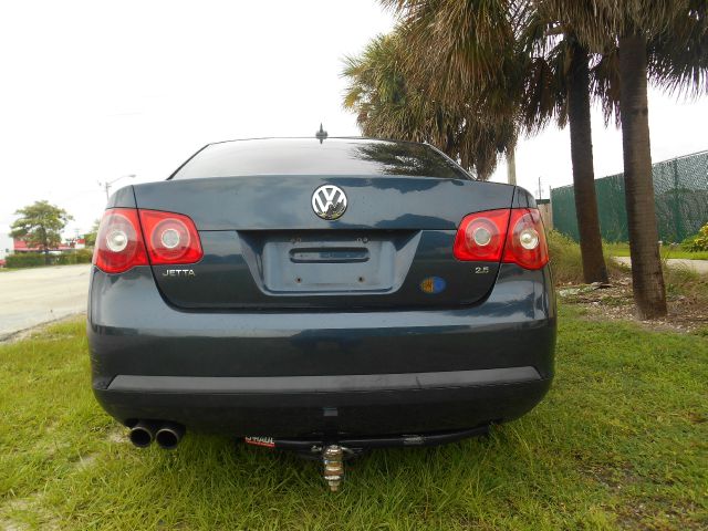 Volkswagen Jetta 2006 photo 6