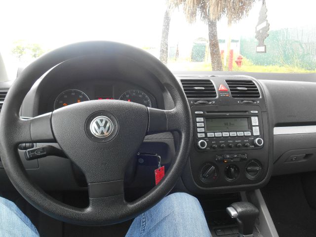 Volkswagen Jetta 2006 photo 8