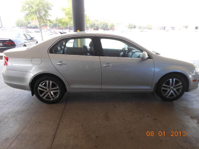 Volkswagen Jetta 2006 photo 2